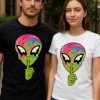Colorful Alien Couple T-Shirts ce
